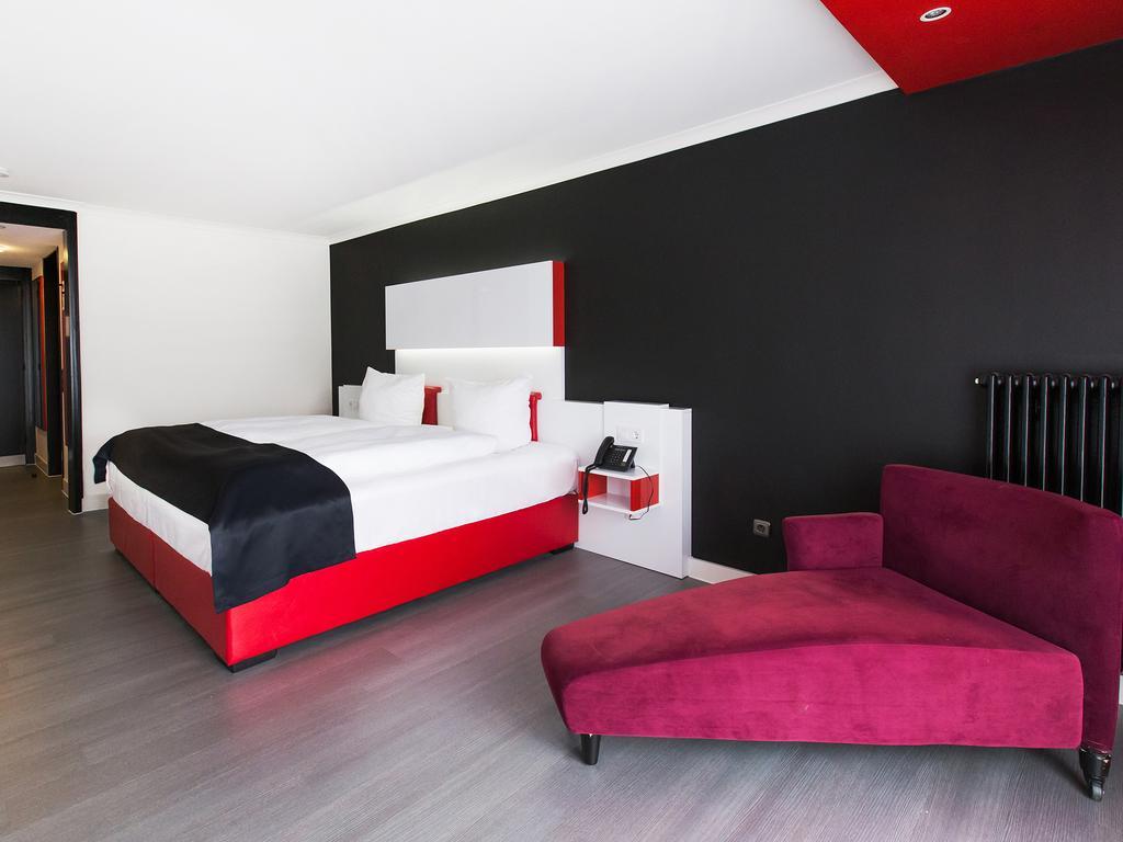 Dormero Hotel ฟรอยเดนชตัดท์ ภายนอก รูปภาพ