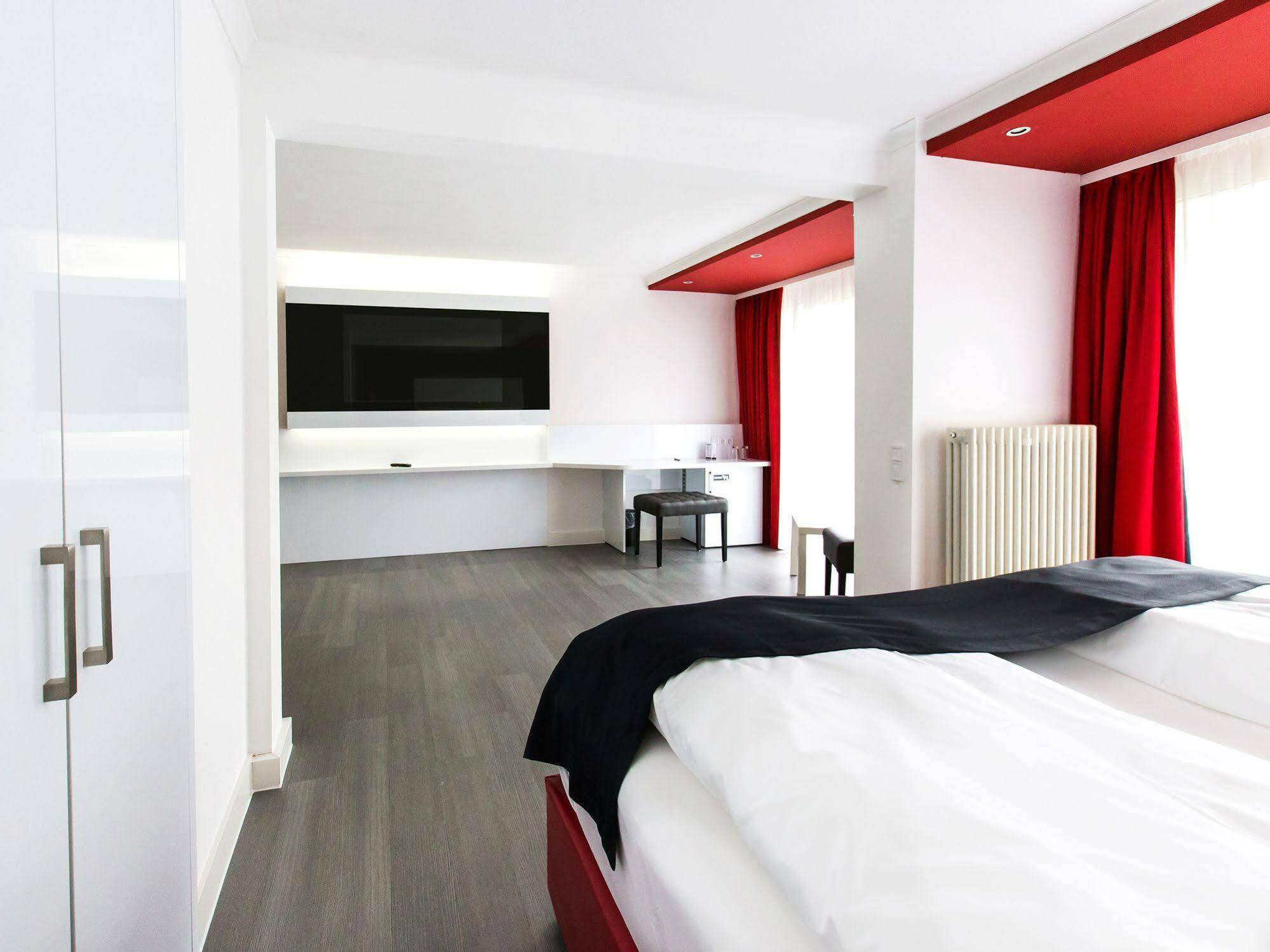Dormero Hotel ฟรอยเดนชตัดท์ ภายนอก รูปภาพ