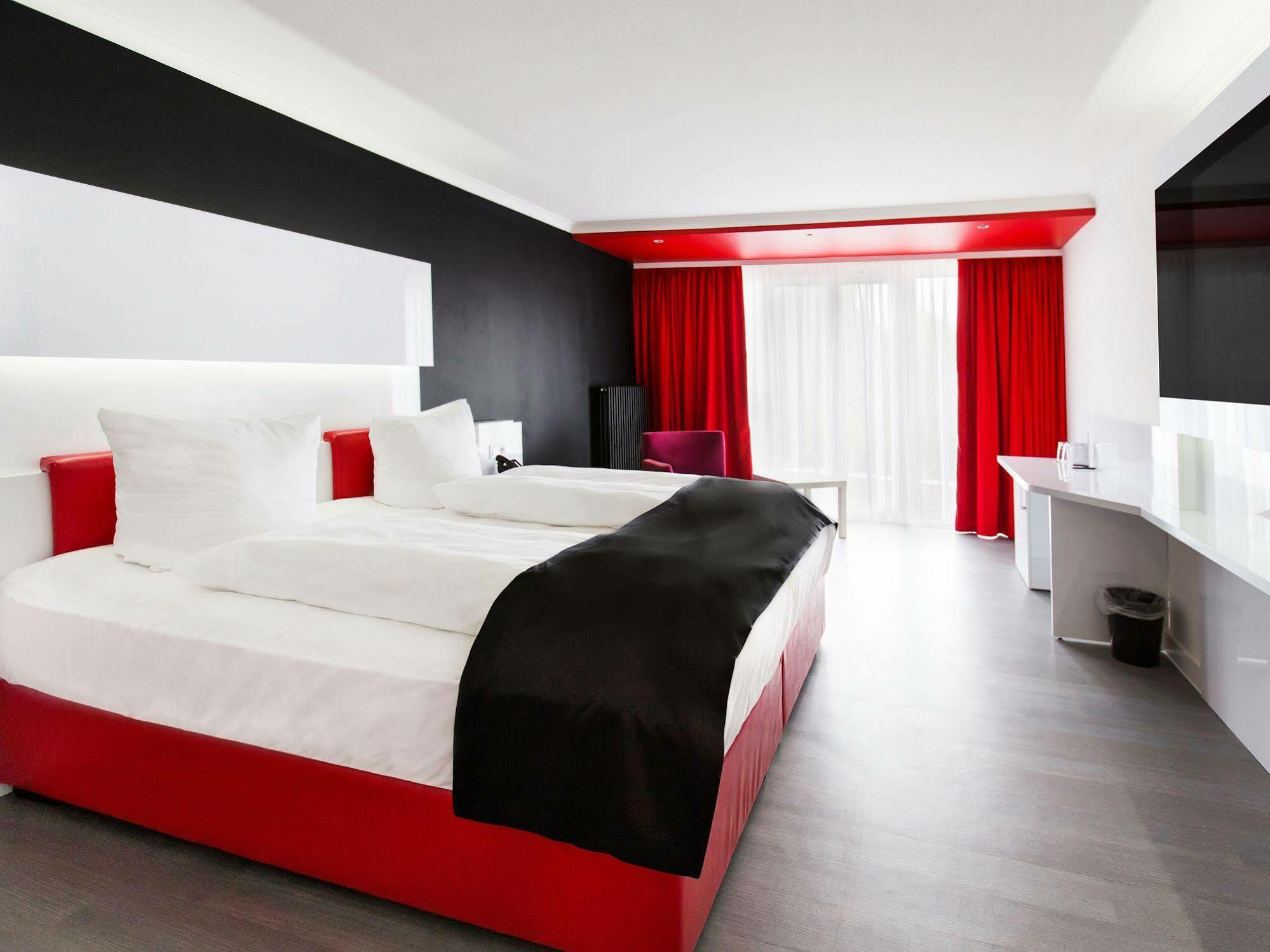 Dormero Hotel ฟรอยเดนชตัดท์ ภายนอก รูปภาพ